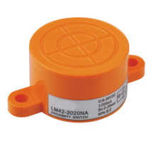 LM42 Inductive proximity sensor