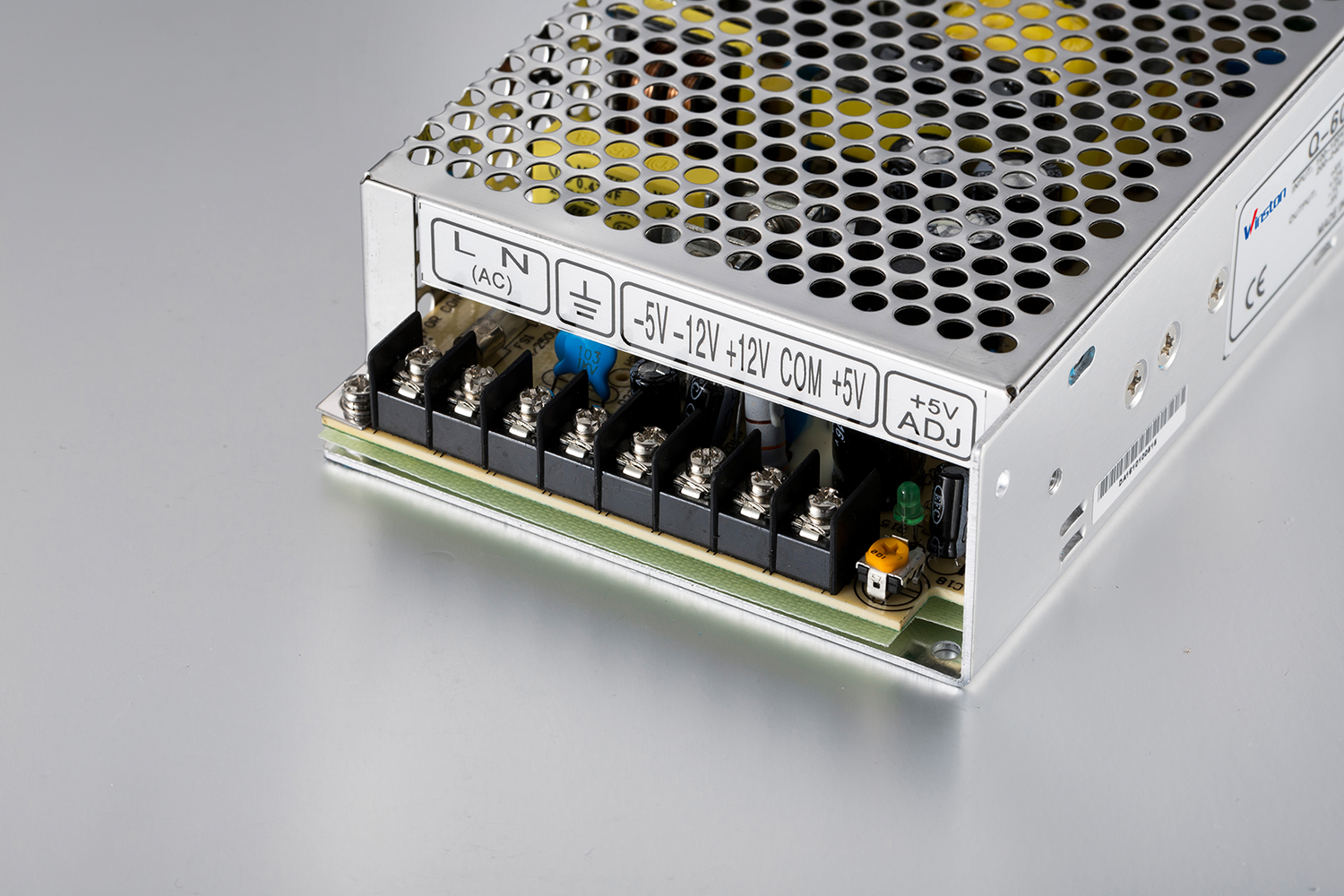 Factory Q-60 60W Quad Output Switching Power Supply SMPS With CE