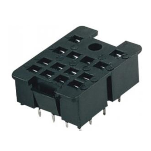 Relay socket
