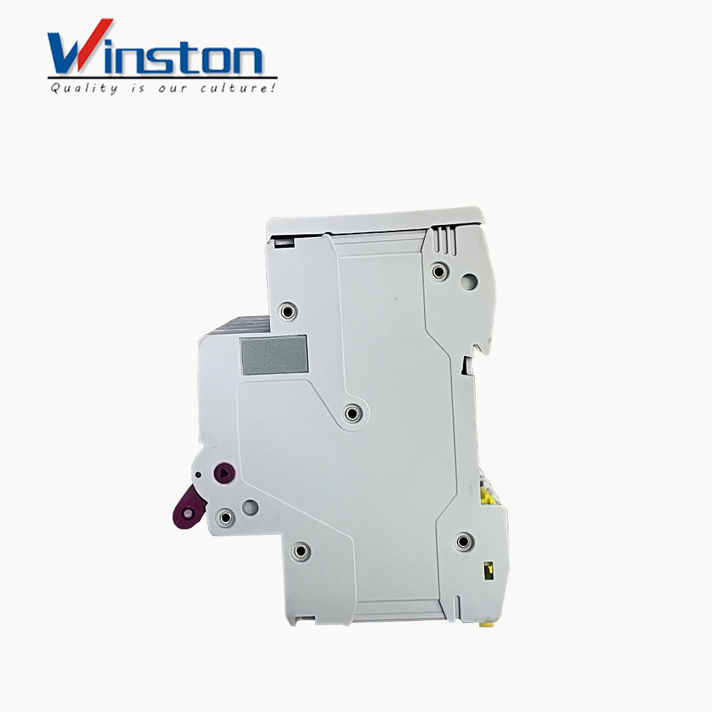 WB8-125 400V 4P Miniature Photovoltaic Circuit Breaker